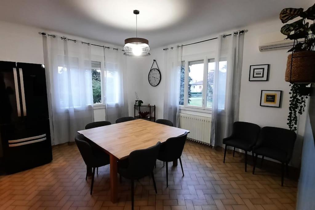 La Maison De Lili Colayrac-Saint-Cirq Экстерьер фото